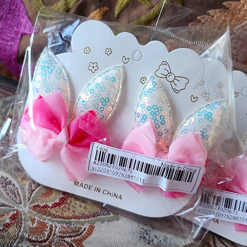 Sparkly bunny bow